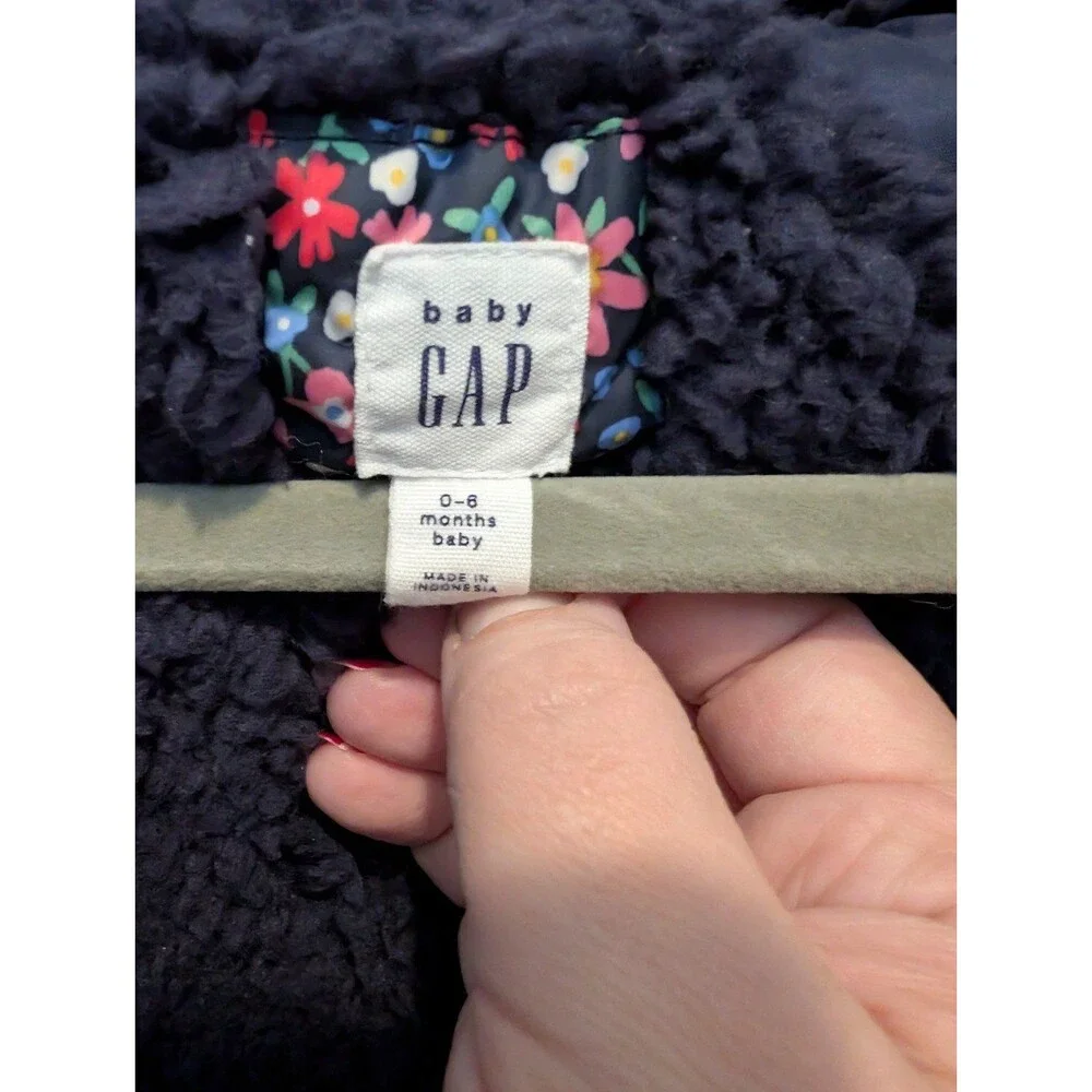GAP baby hooded